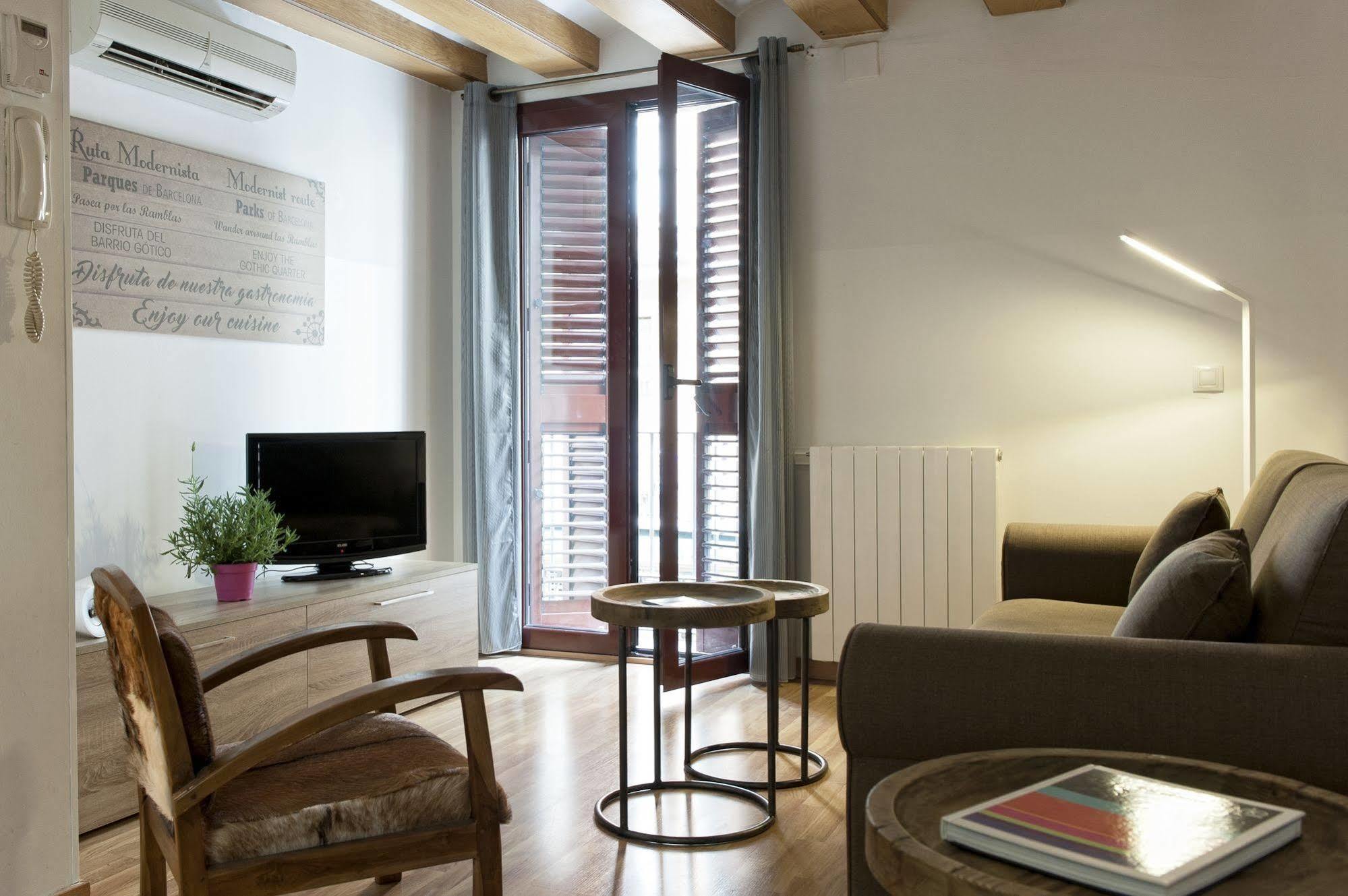 Apartment Mh Liceo Barcelona